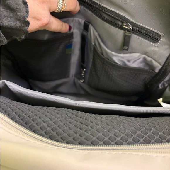 Stylish Gray Backpack - Picture 4 of 5